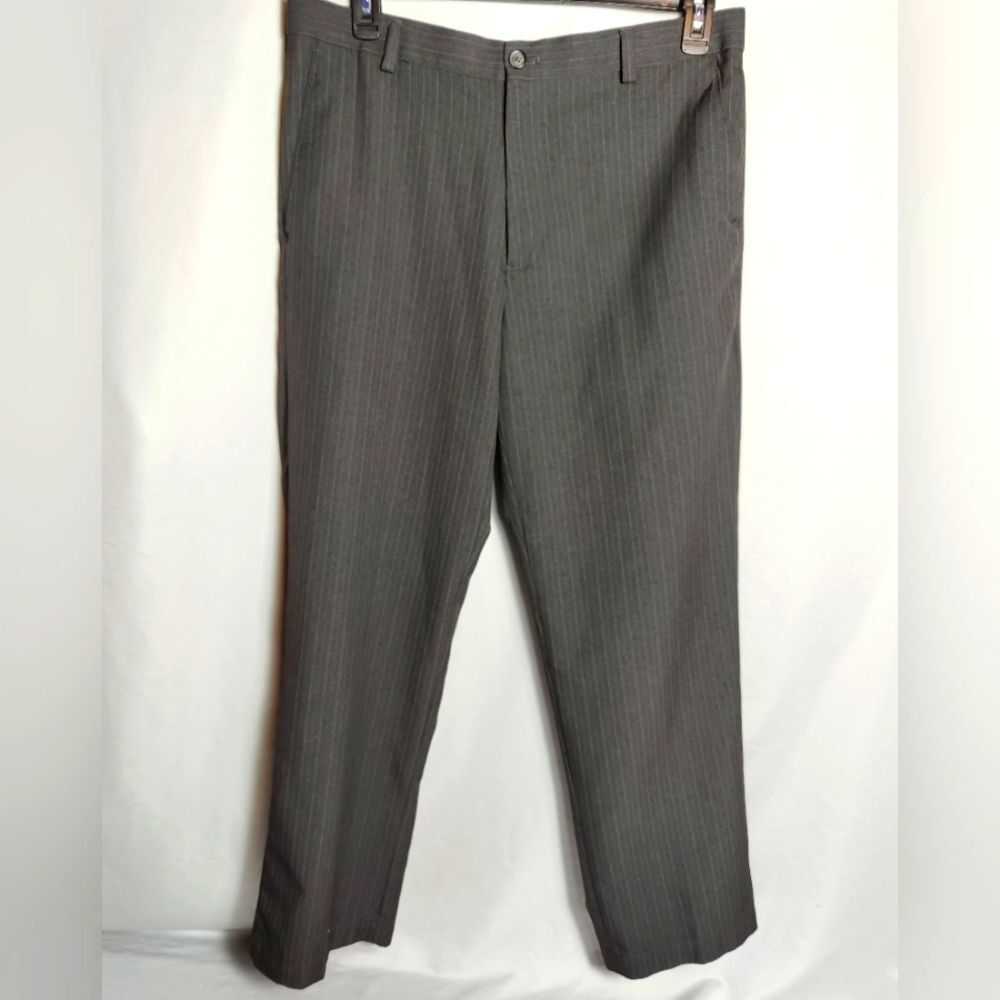 Arrow Men's Flat Front Grey Pinstripe Dress Pants Size 38/30